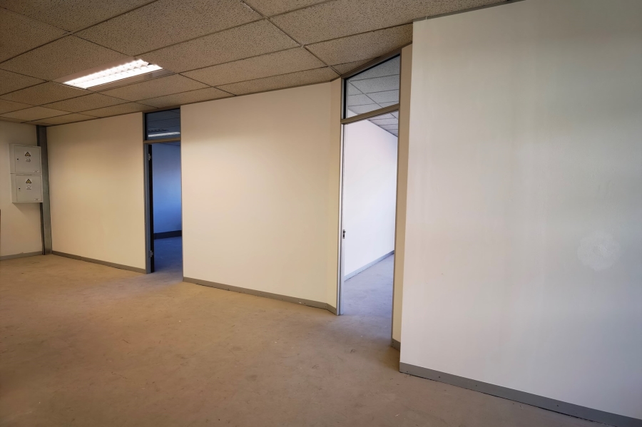 To Let commercial Property for Rent in Mowbray Western Cape